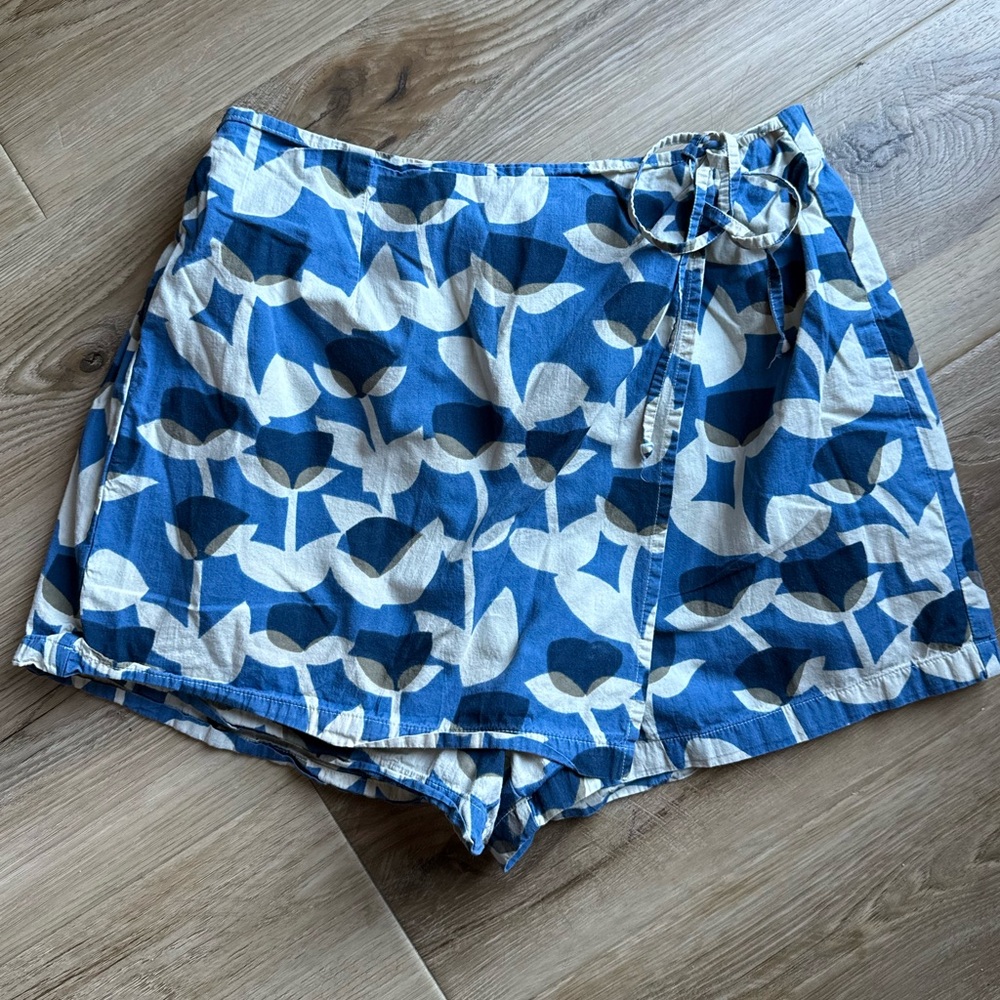 Rahi Blue Floral Print Women’s Skort with Tie Waist